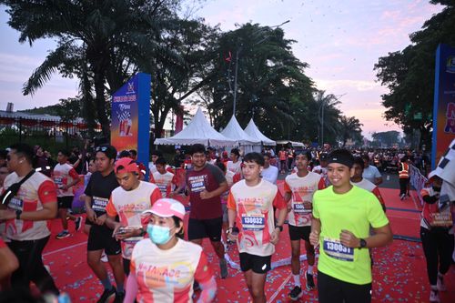 Race photo from NOTARACE 2025