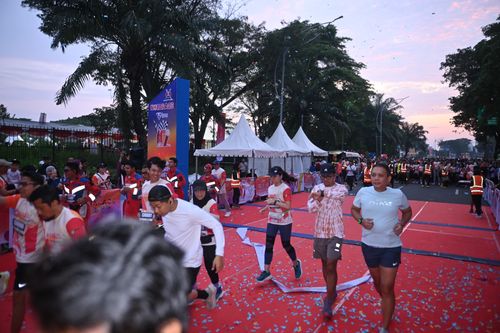 Race photo from NOTARACE 2025
