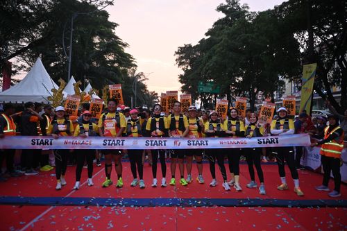 Race photo from NOTARACE 2025