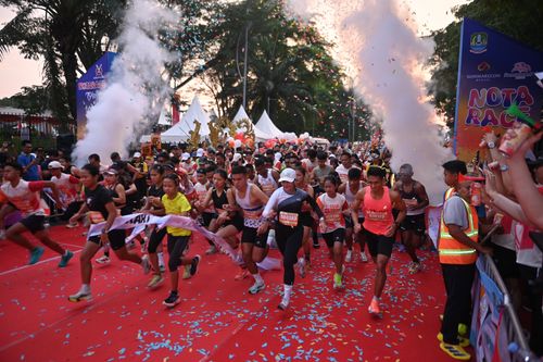 Race photo from NOTARACE 2025