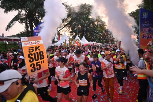 Race photo from NOTARACE 2025