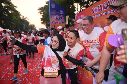 Race photo from NOTARACE 2025
