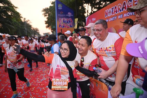 Race photo from NOTARACE 2025