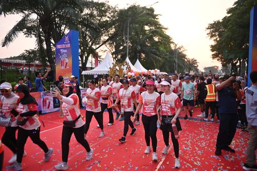 Race photo from NOTARACE 2025