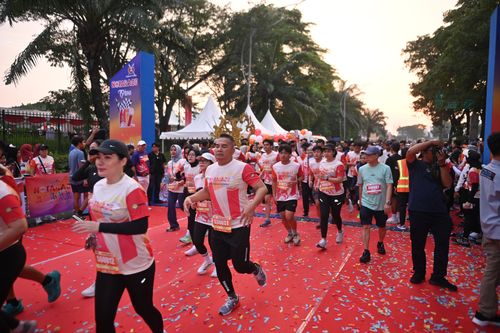 Race photo from NOTARACE 2025
