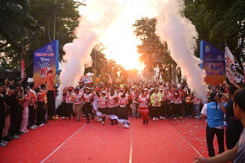 Race photo from NOTARACE 2025