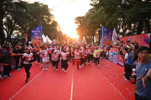 Race photo from NOTARACE 2025