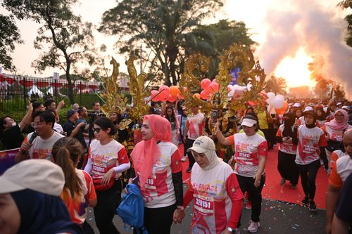 Race photo from NOTARACE 2025