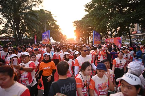 Race photo from NOTARACE 2025