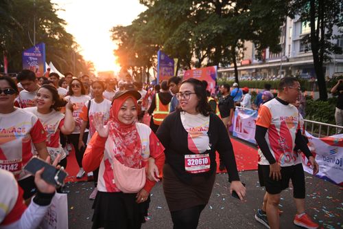 Race photo from NOTARACE 2025