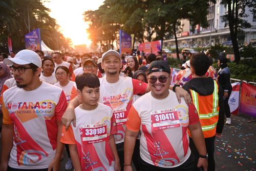 Race photo from NOTARACE 2025