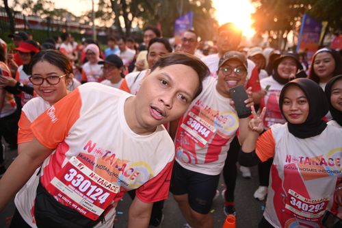 Race photo from NOTARACE 2025
