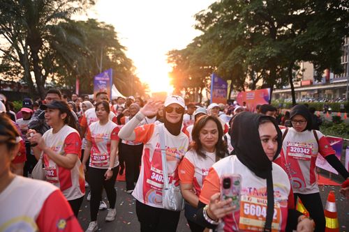 Race photo from NOTARACE 2025