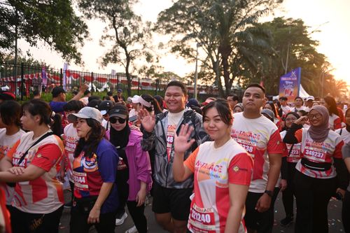 Race photo from NOTARACE 2025