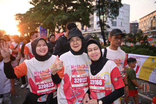 Race photo from NOTARACE 2025