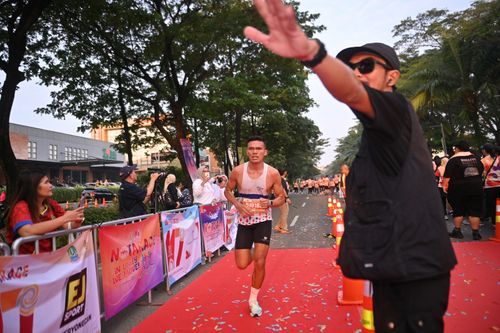 Race photo from NOTARACE 2025