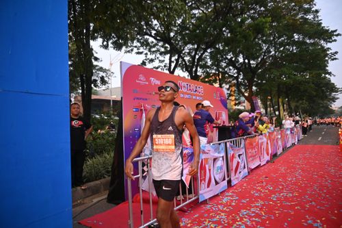 Race photo from NOTARACE 2025