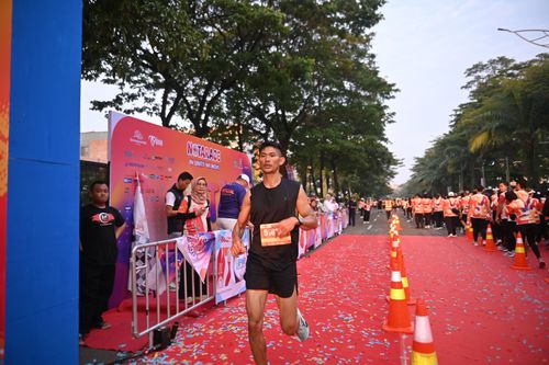 Race photo from NOTARACE 2025