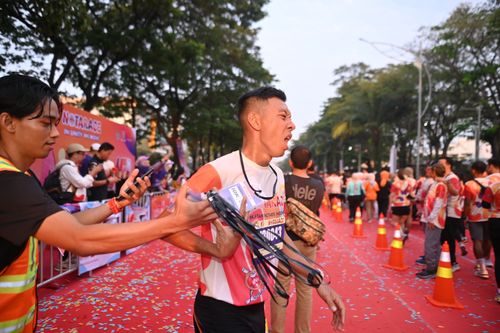 Race photo from NOTARACE 2025