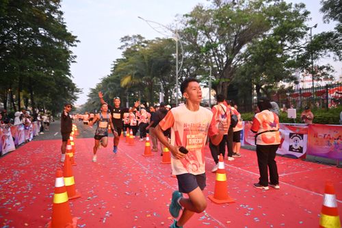 Race photo from NOTARACE 2025