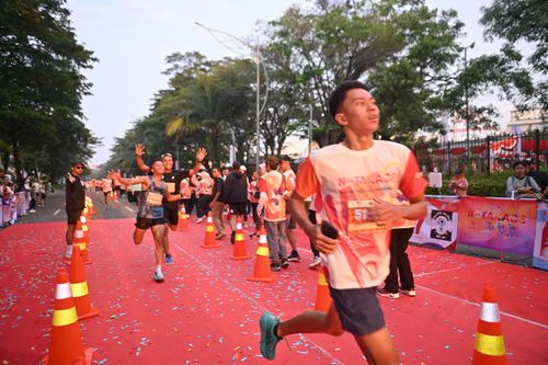 Race photo from NOTARACE 2025