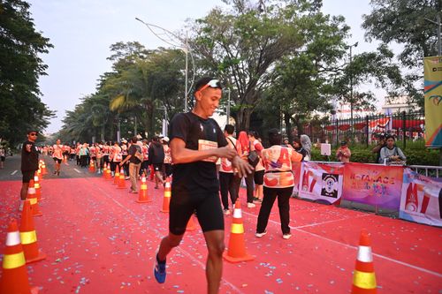 Race photo from NOTARACE 2025