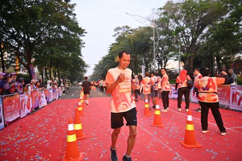 Race photo from NOTARACE 2025