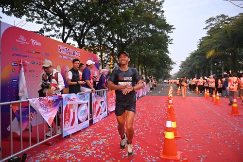 Race photo from NOTARACE 2025