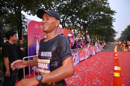 Race photo from NOTARACE 2025
