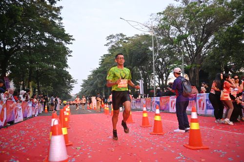 Race photo from NOTARACE 2025