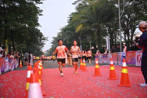 Race photo from NOTARACE 2025