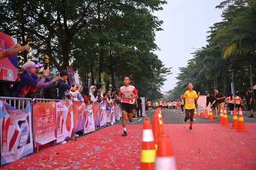 Race photo from NOTARACE 2025
