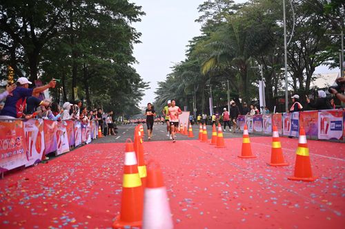 Race photo from NOTARACE 2025