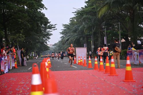 Race photo from NOTARACE 2025
