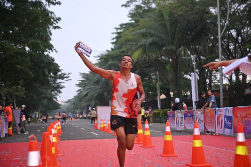 Race photo from NOTARACE 2025