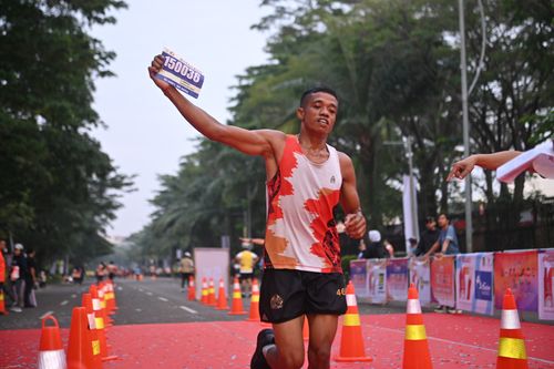 Race photo from NOTARACE 2025