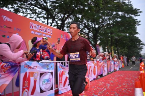Race photo from NOTARACE 2025