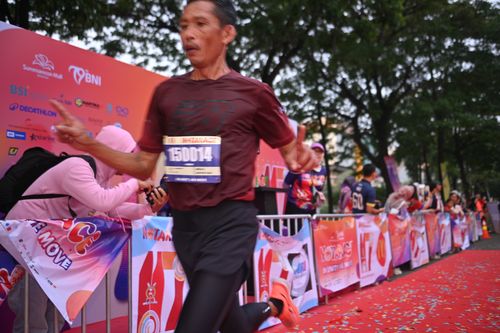 Race photo from NOTARACE 2025