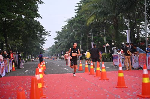 Race photo from NOTARACE 2025
