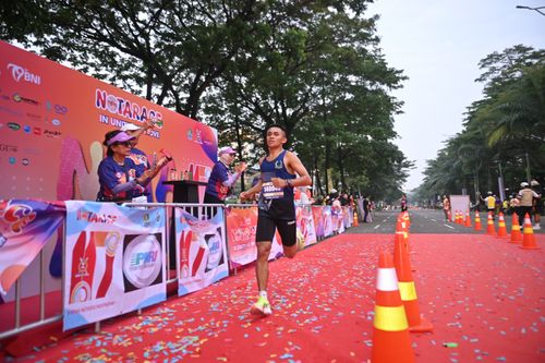 Race photo from NOTARACE 2025