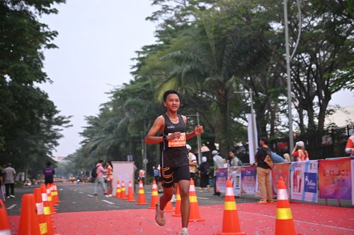 Race photo from NOTARACE 2025