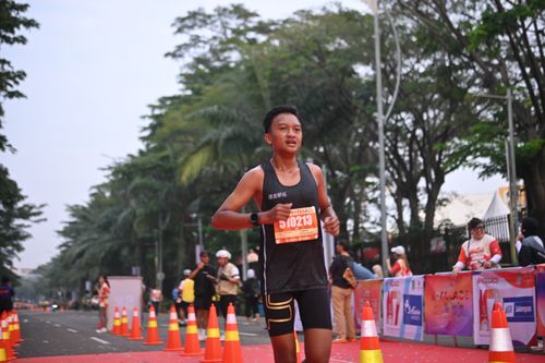 Race photo from NOTARACE 2025
