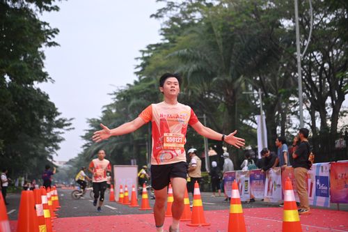 Race photo from NOTARACE 2025