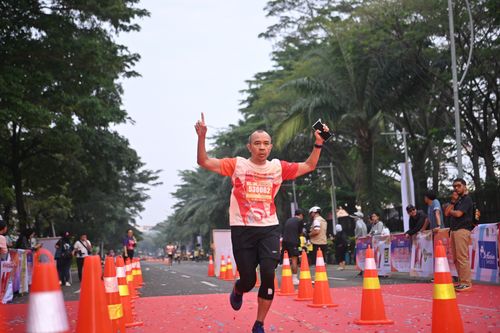 Race photo from NOTARACE 2025