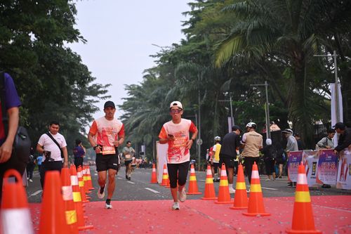 Race photo from NOTARACE 2025