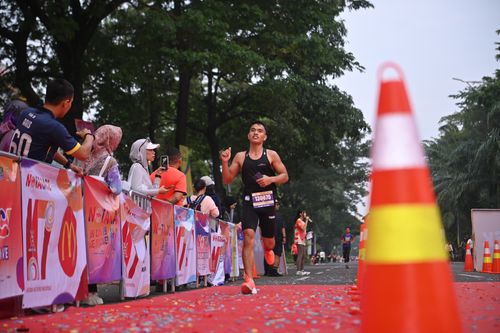 Race photo from NOTARACE 2025