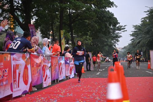 Race photo from NOTARACE 2025