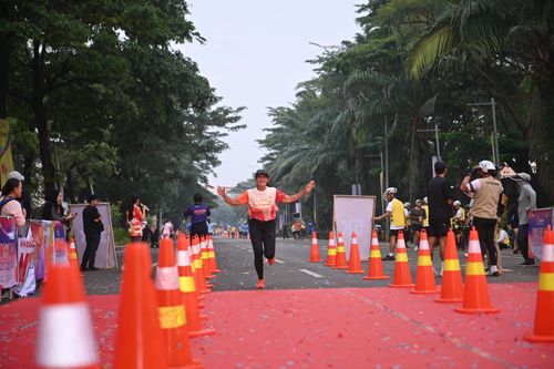 Race photo from NOTARACE 2025