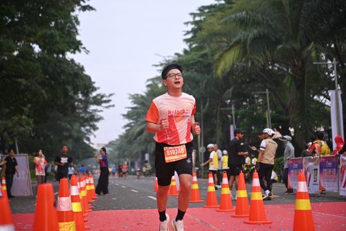 Race photo from NOTARACE 2025