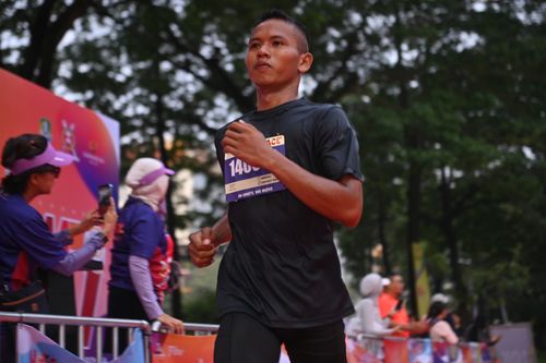Race photo from NOTARACE 2025